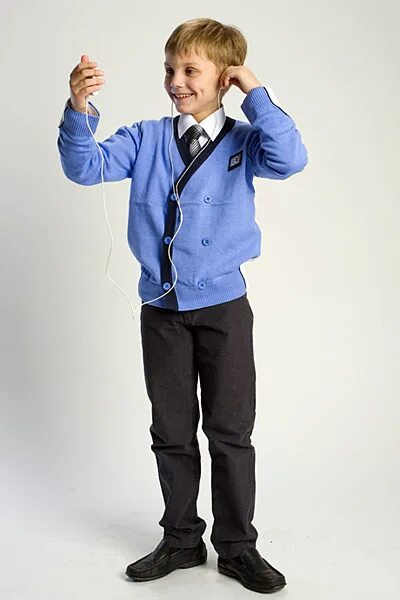 кирове для подростков. подростковая одежда в кирове. кирове для подростков. цум детский магазин. бумага магазин канцтоваров киров.