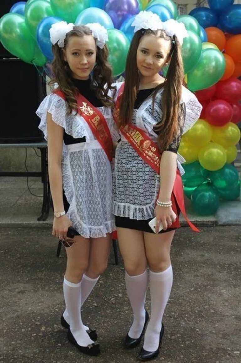 Юные школьников девочки