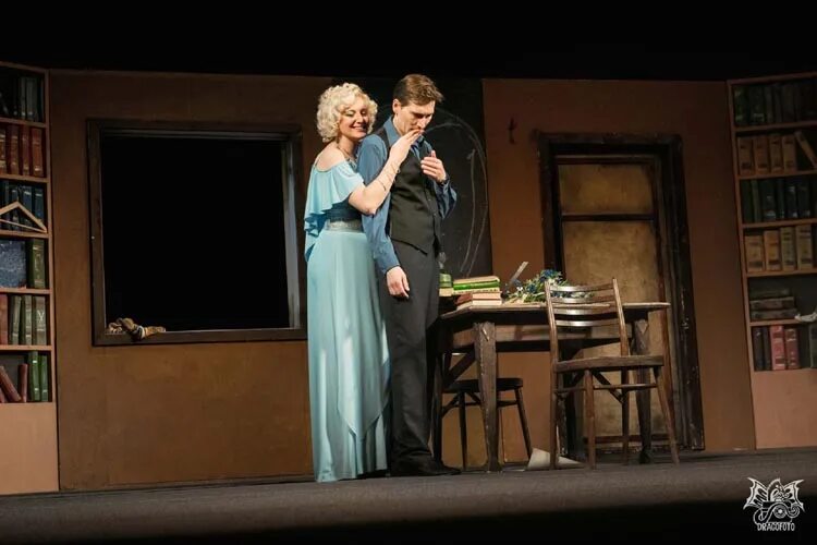 состав действующих лиц пьесы безымянная звезда. александр созонов безымянная звезда. никита пресняков в спектакле безымянная звезда. безымянная звезда театр комиссаржевской. безымянная звезда спектакль джигарханяна.