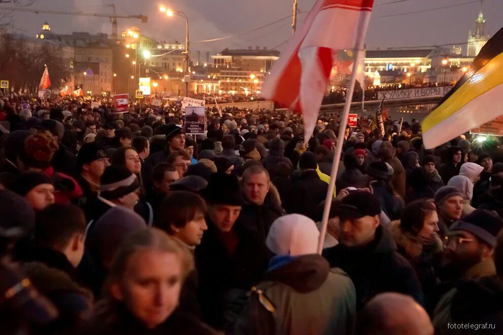 освещение митинга на болотной. болотная, д. болотная революция 2011-2012. болотная 10. болотная площадь 2011.