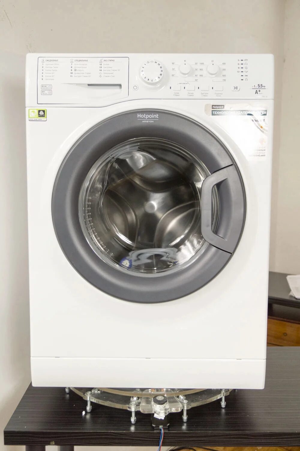 Стиральная машина hotpoint ariston nsb 7239. Стиральная машина Аристон Хотпоинт VMUG 501. Стиральная машина Ariston VMSL 501. Хотпоинт Аристон VMSL 501. Стиральная машина Hotpoint-Ariston VMSL 501 W.