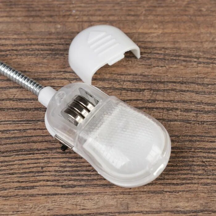 Настольная лампа citilux ньютон cl803022. Светильник на прищепке маленький. Лампа глобо. Лампа настольная на прищепке uniel tli-202. Маленькая лампа на прищепке.