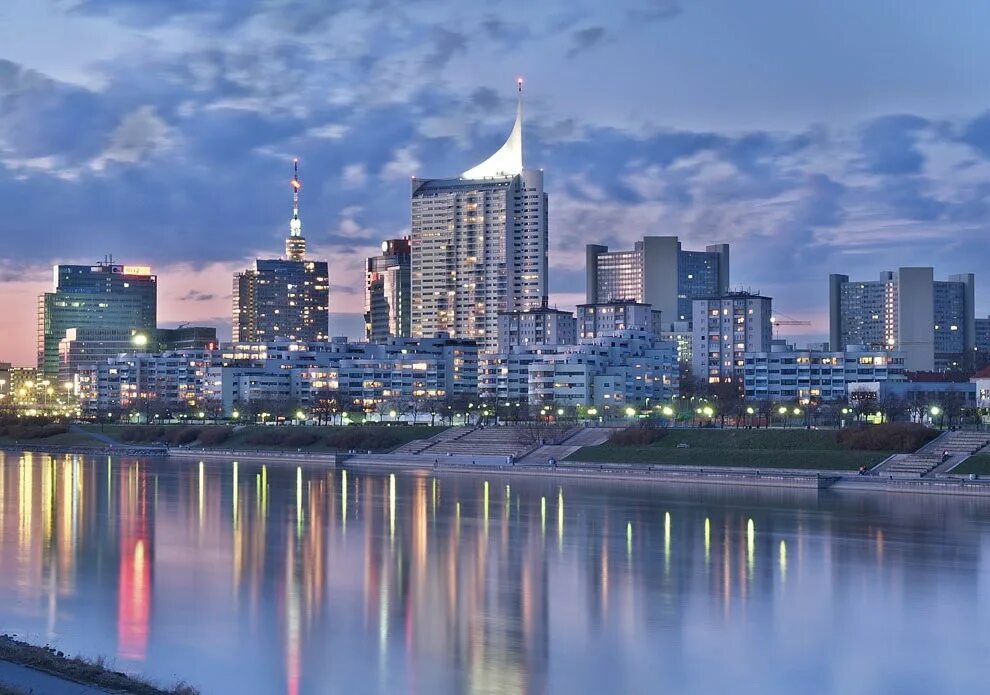 Промышленный район самара. Штаты сша сиэтл. Города 2011. Ул красный путь омск. Виды улиц москвы.