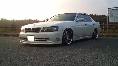 Nissan c35