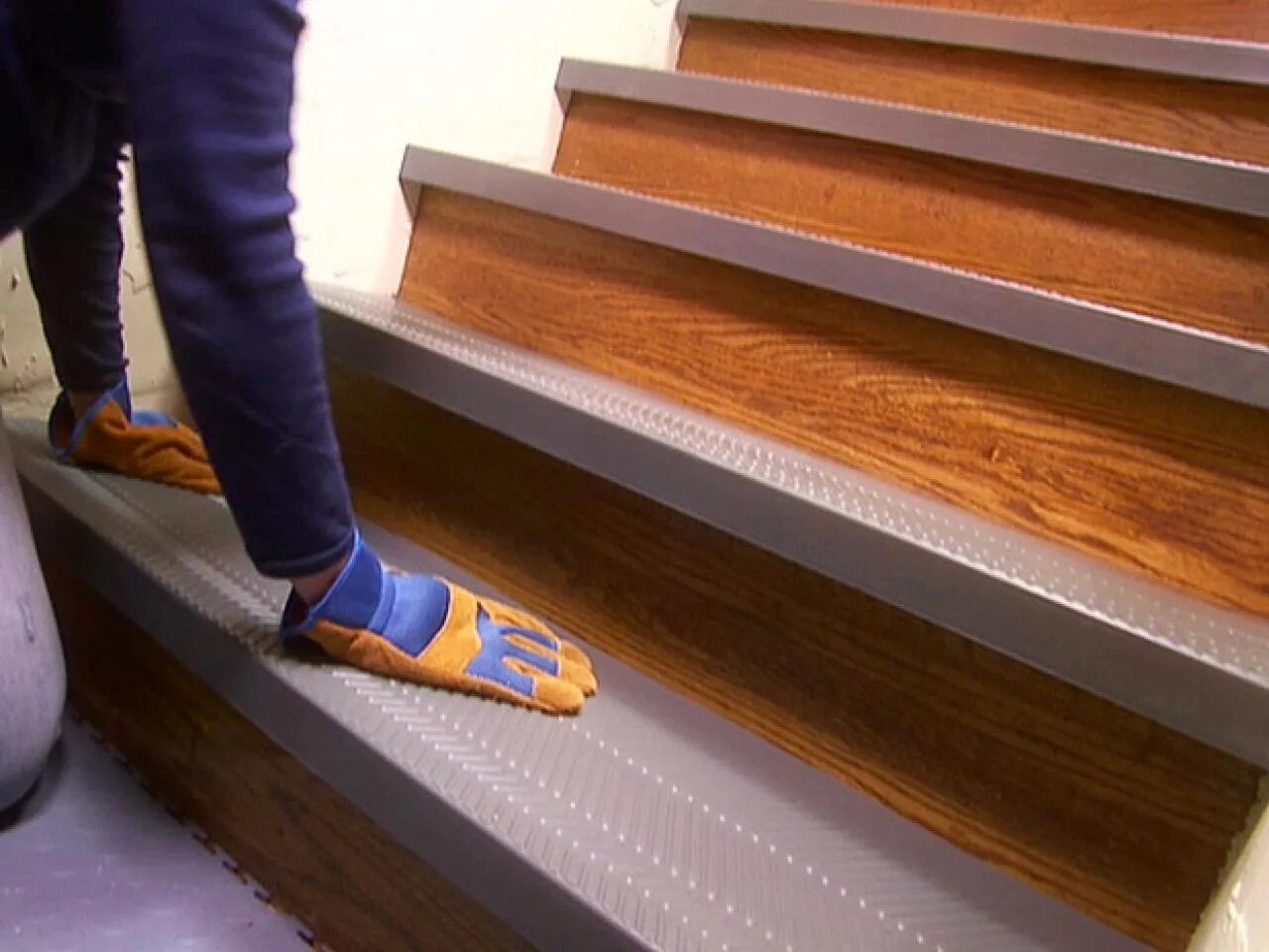 Non step