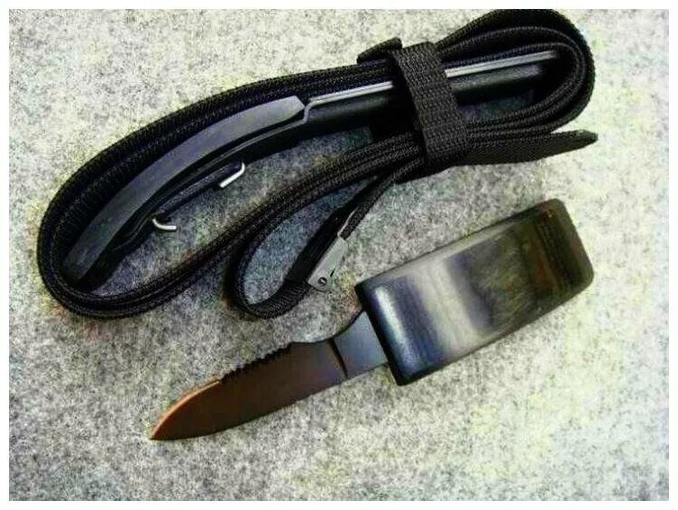 Тычковый нож в бляхе ремня. Нож замаскированный в пряжке ремня. Нож в ремне grizzly (гризли). Нож скрытого ношения. Нож в ремне grizzly (гризли).