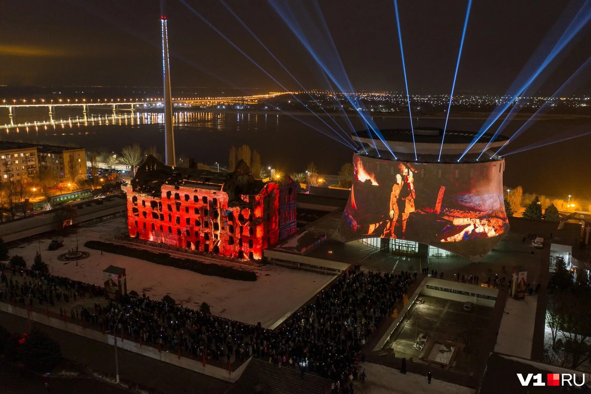 диорама сталинградская битва. панорама волгоград 2023. панорама города. световые инсталляции. панорама сталинградская битва волгоград дементьев.