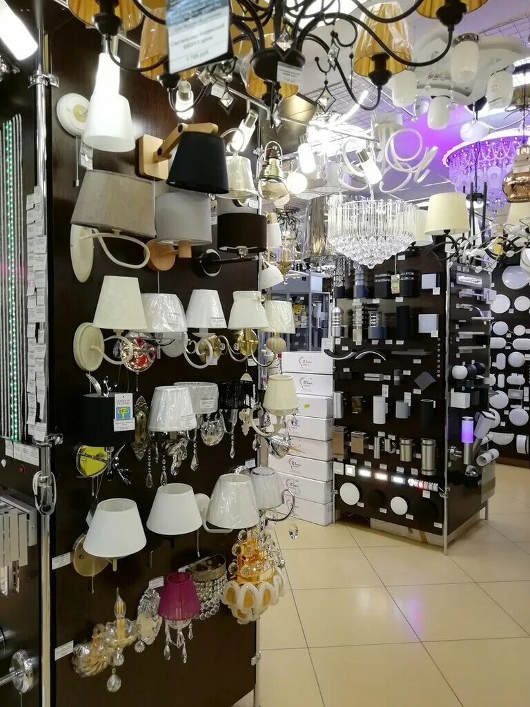 Магазин центр света на свердлова. Мир света мурманск. Егорова 19 мурманск. Магазины света мурманск. Магазин света в мурманске.