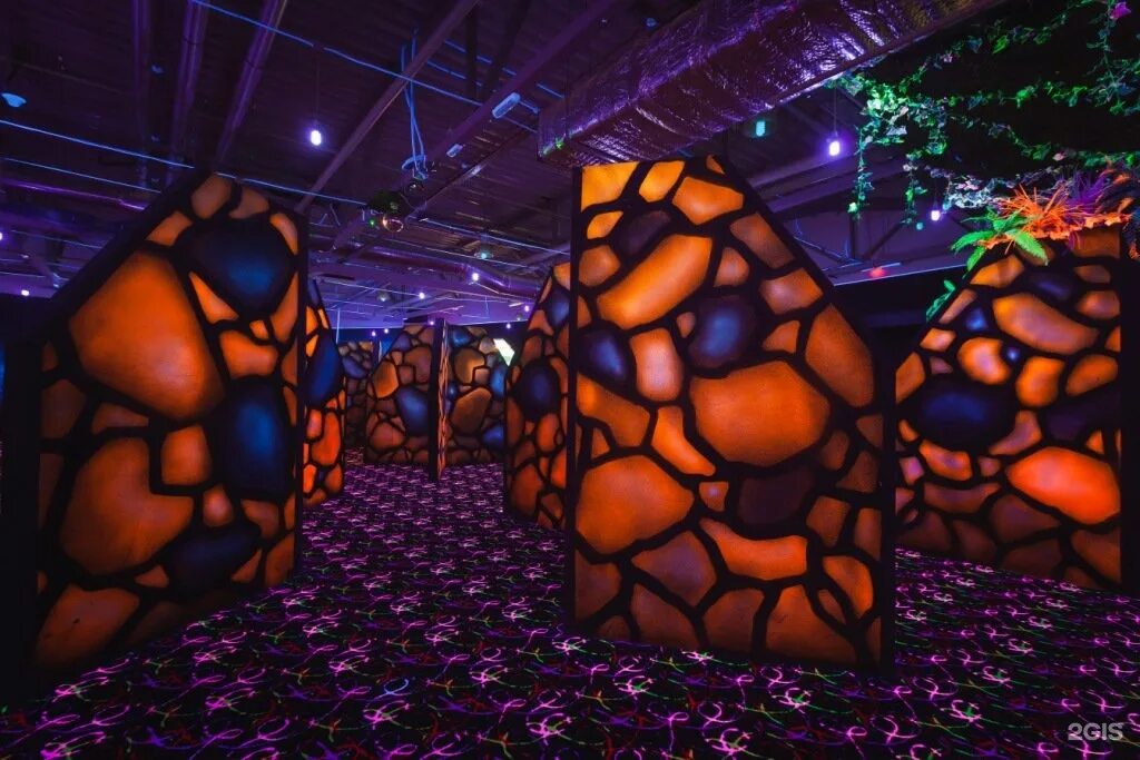 Laserland вавилова 3. Лазертаг в Москве в Laserland. ЛАЗЕРЛЭНД Гагаринский. Laserland Гагаринский лазертаг. ТЦ Гагаринский Laserland.