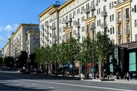 Почему стоит тверская