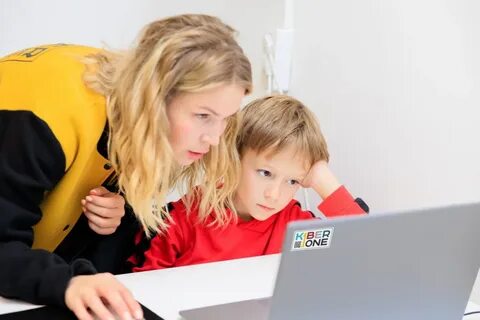 Родители проверяйте телефоны своих детей