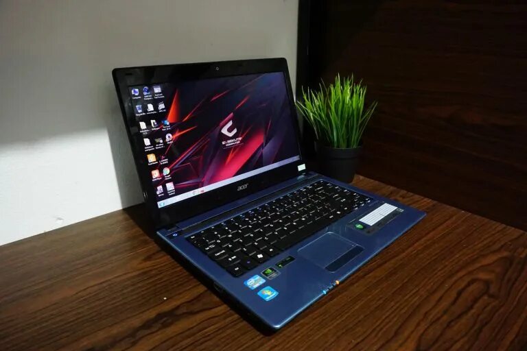 Acer aspire 5 572g. Acer core i7. Ноутбук асер 16 гб оперативной памяти. Acer aspire 5 core i7. Ноутбук acer core i7.