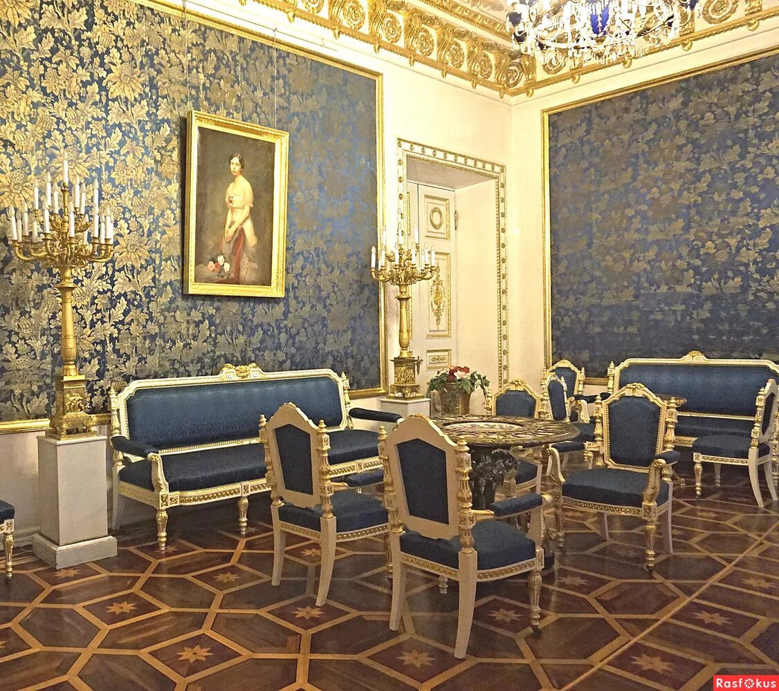 Юсуповский дворец в санкт-петербурге интерьеры. Юсуповский дворец на мойке в санкт-петербурге. Интерьеры дворцов санкт петербурга. Аничков дворец интерьеры премацци. Голубая гостиная юсуповского дворца.