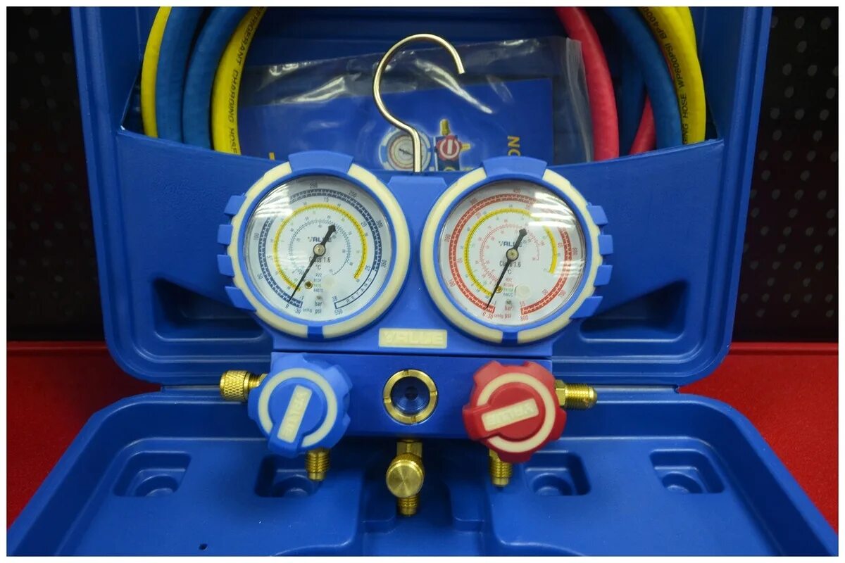 манометрический коллектор vmg-2 r22 b wilh vhf-a, r134, 404, 407. коллектор манометрический для фреона 410. манометрический коллектор для фреона. манометр для хладагента. коллектор манометрический r134.