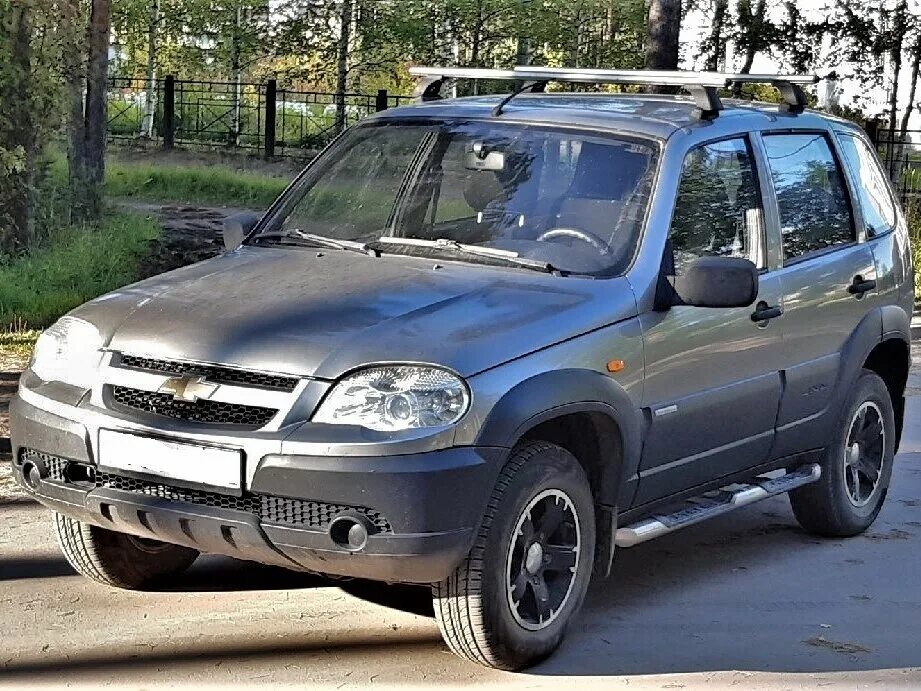 Купить ниву шевроле бу москва московская область. Chevrolet Niva. Нива Шевроле 1997. Chevrolet Niva 1995. Chevrolet Niva 1993.