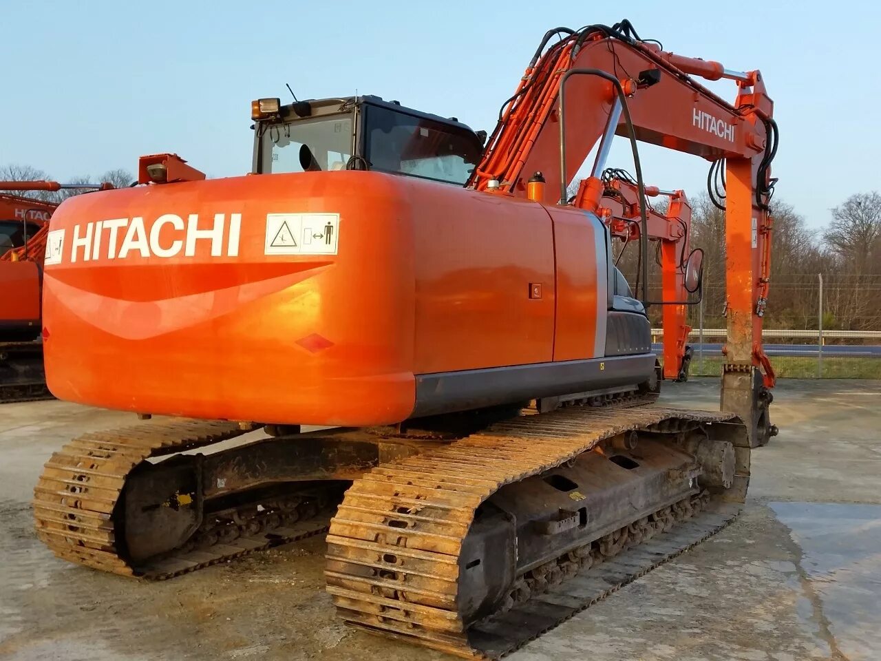 Экскаватор hitachi zx