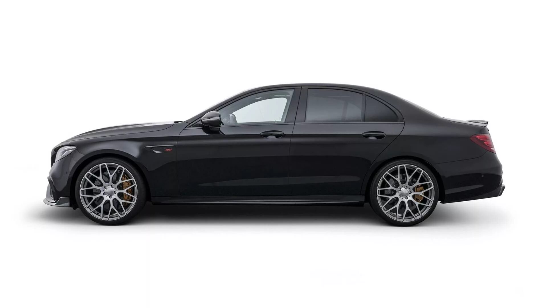 Mercedes s coupe brabus 800. Мерседес брабус 2018. G65 brabus 800. Brabus 800 mercedes amg e 63 s. Mercedes e63 amg brabus 800.