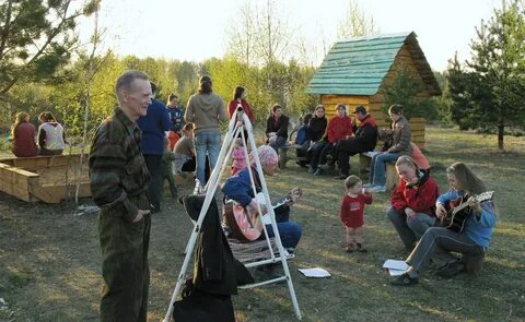 Жизнь поселении