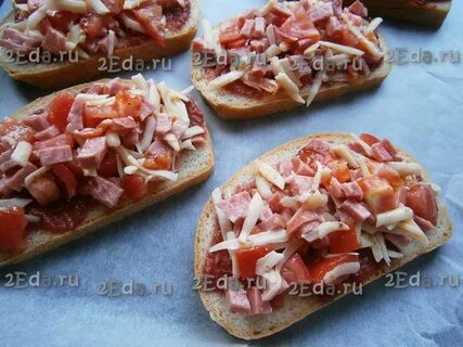 Бутеры в духовке с сыром и колбасой