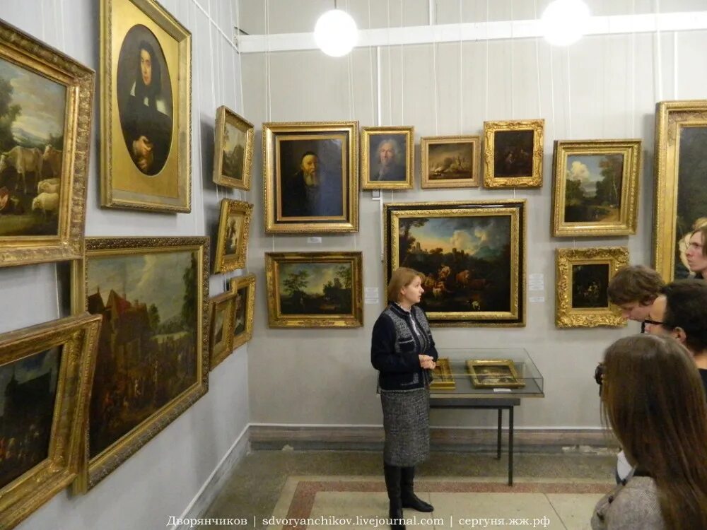 выставочный зал музей машкова волгоград. и. и. и. волгоградский музей изобразительных искусств имени и.