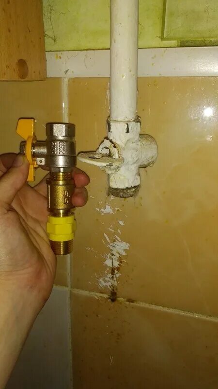 Газовый вентиль на кухне: найдено 89 изображений