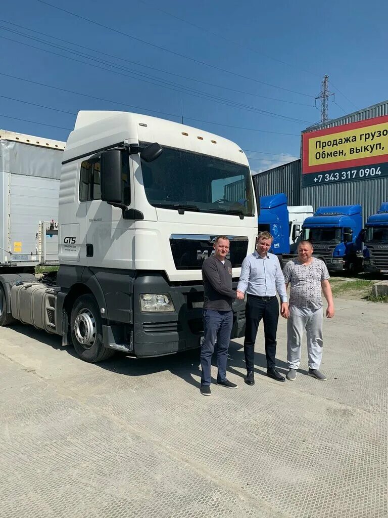 Ooo глобал трак сервис екатеринбург екатеринбург, екад, 1-й километр 5. глобал трак екатеринбург. грузовая эвакуация глобал трак сервис. Schmitz scs bseb новый.