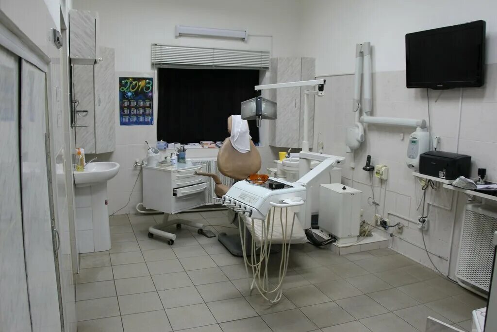 Зубной майкоп. Зубной майкоп. Стоматология дентал маркет майкоп. Хакурате 199 майкоп стоматология. Республиканская стоматология майкоп.