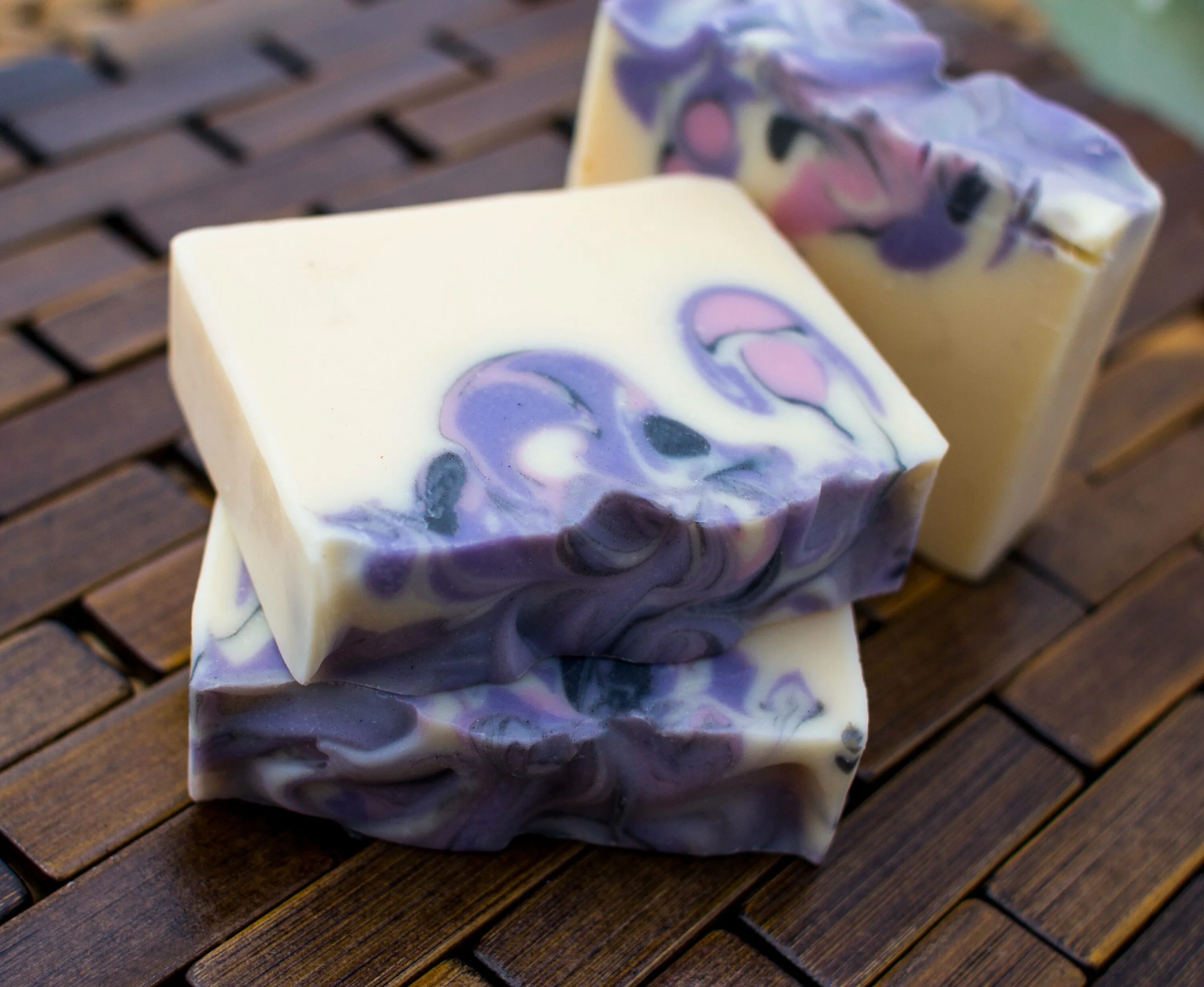 Making soap made. Мыло handmade. soap making handmade. лавандовый барс. moa soap.
