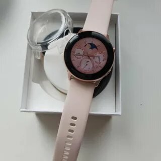 Samsung galaxy watch pink