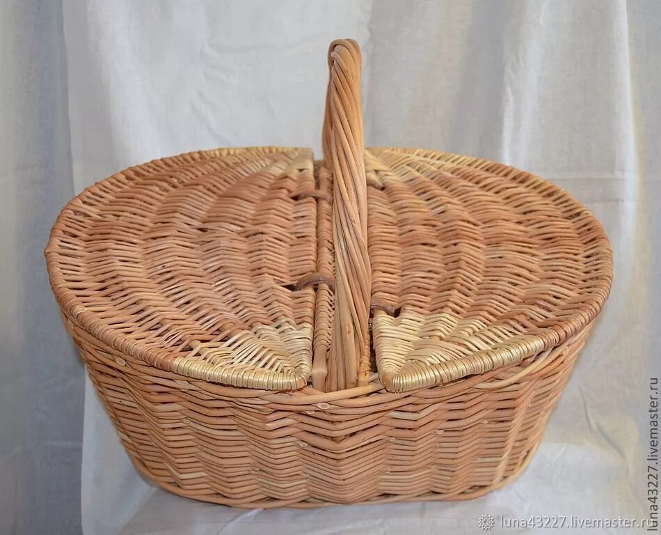 Wicker Basket корзина из ивовых прутьев. Плетёные корзины из лозы. Корзинки плетеные из лозы. Корзинка для пикника из лозы.