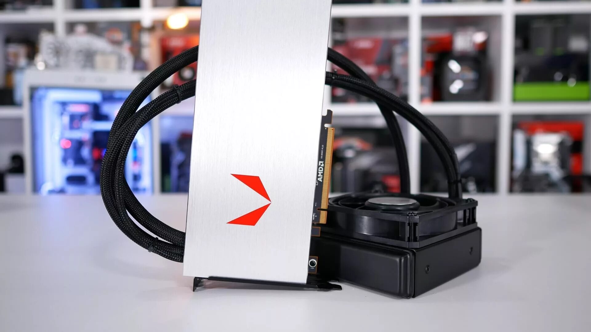 Vega 64 купить. RX Vega 64. Vega 64 LC. RX Vega 64 Liquid 8gb. Radeon RX Vega 64 Liquid.