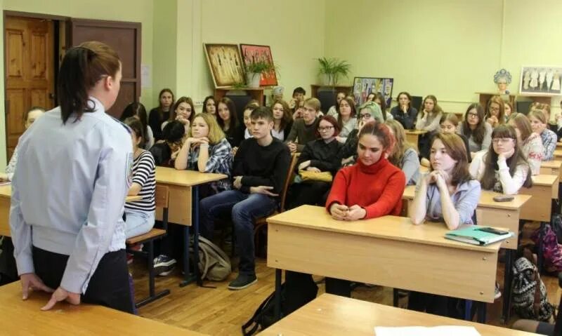 ГБПОУ Нижегородский колледж малого бизнеса. Колледж малого бизнеса и предпринимательства Нижний Новгород. ГБПОУ Нижегородский колледж малого бизнеса общежитие. Артельная 9 колледж.