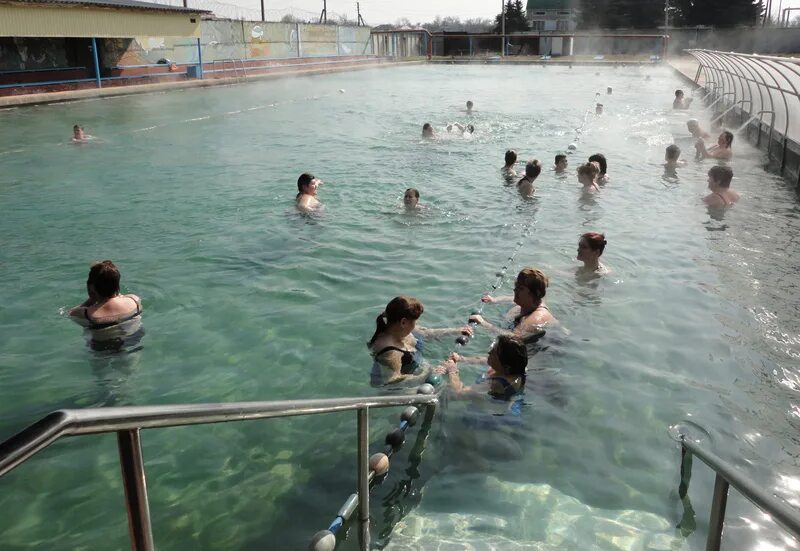 Долина гейзеров казьминское. Долина гейзеров казьминское. Бассейн долина гейзеров казьминское. Долина гейзеров, село казьминское. Село казьминское долина гейзеров термальный комплекс.