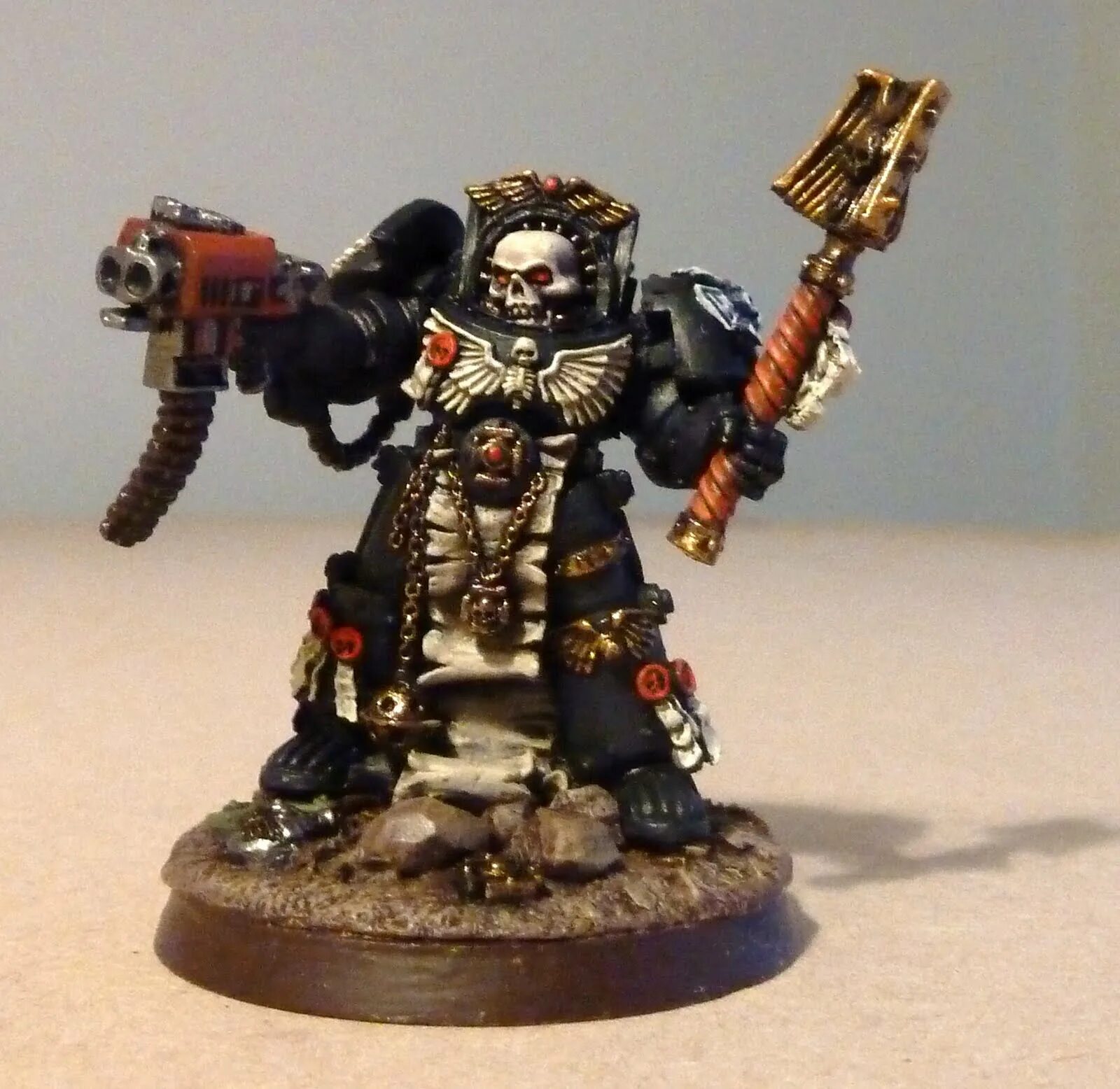 Space Marine Chaplain in Terminator Armour. Interrogator Chaplain in Terminator Armour. Indomitus Terminator Armour. Terminator Chaplain Tarentus.