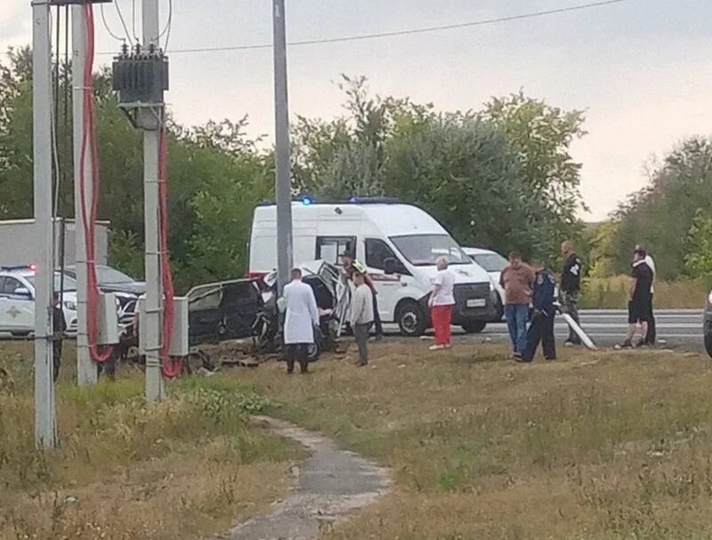 аварийная машина. новости сызрани маленькая сызрань дтп. маленькая сызрань происшествия аварии. новости сызрани маленькая сызрань дтп. дтп новомосковск ваз 2107.