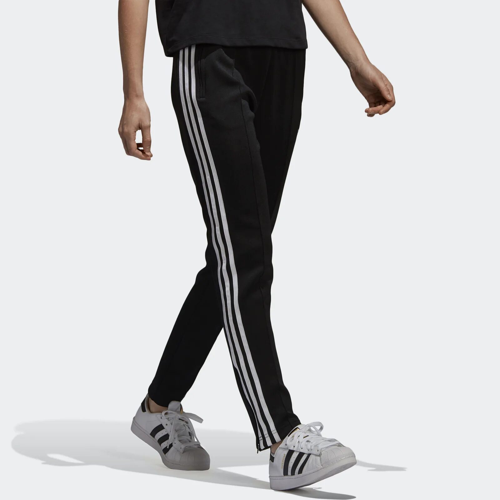 Адидас Оригиналс брюки SST. Adidas SST track Pants. Adidas SST TP. Ce2400 adidas. Adidas track