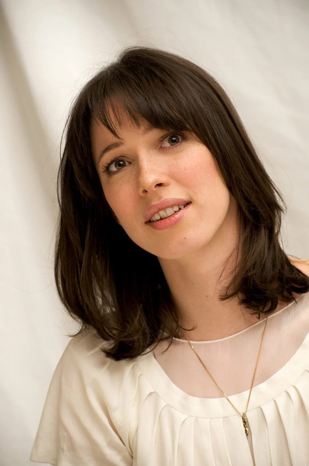 Ребекка холл 2023. Холле актриса. Ребекка холл 2023. Rebecca hall. Ребекка холл.