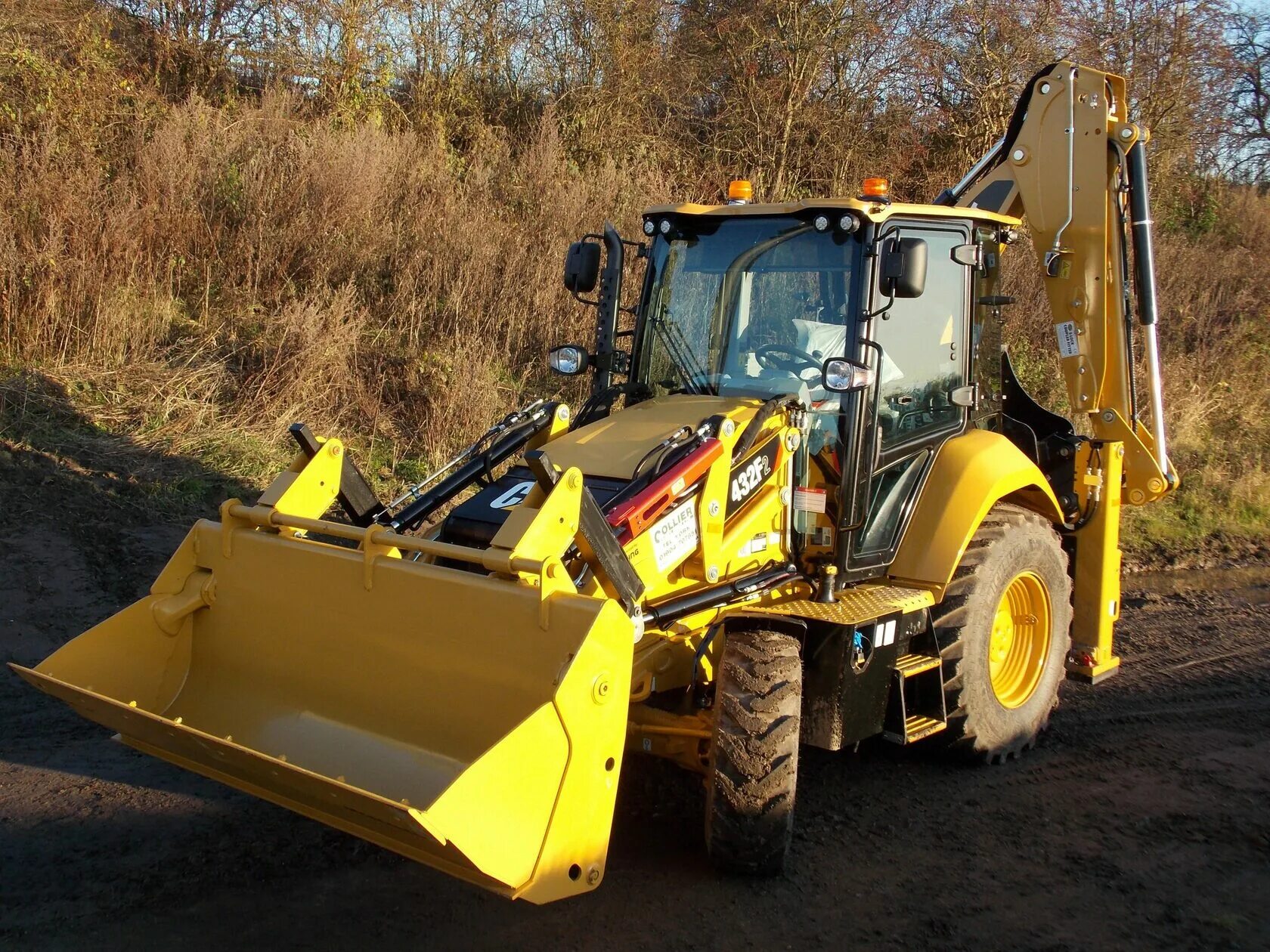 Экскаватор-погрузчик Cat 432f. Экскаватор-погрузчик Caterpillar 432f. Погрузчик экскаватор сат-432. На погрузчике сат 432f. Экскаватор погрузчик сат