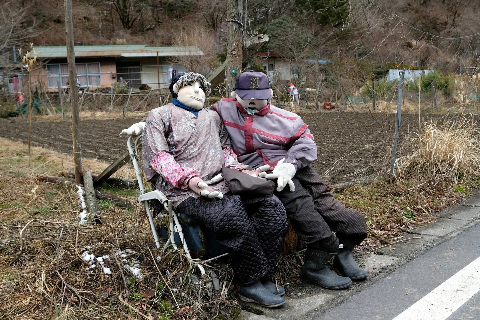 Самое страшное лето. Деревня Нагоро Япония. Нагоро деревня кукол. Нагоро-японская деревня деревня кукол.