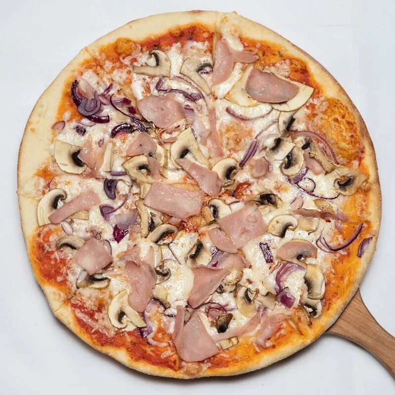 Пицца с грибами пошаговый рецепт. Пицца ветчина и грибы. Пицца ветчина грибы 8956. Пицца грибная с ветчиной. Фетучини с ветчиной и грибами.