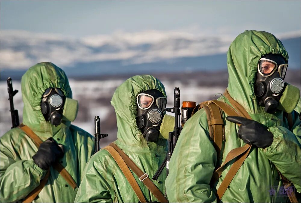Рхбз картинки. Противогаз ПМК РХБЗ. РХБЗ костюм ОЗК. Военный в ОЗК И противогазе. Хим защита РХБЗ.