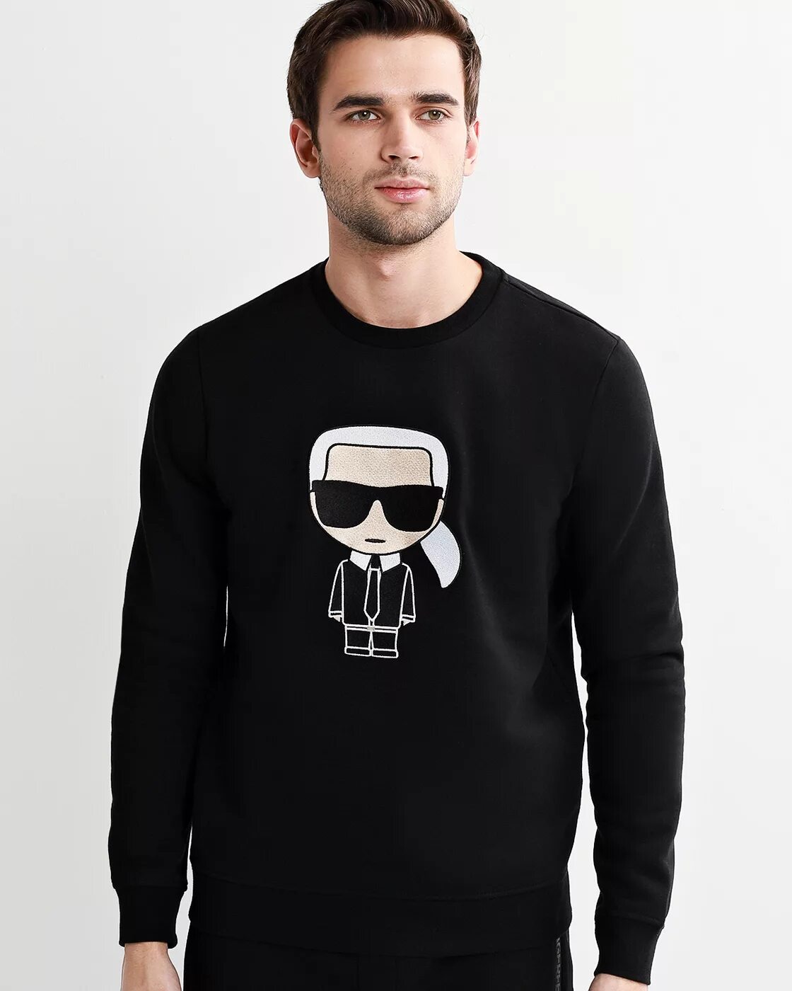 Karl lagerfeld одежда женская. Karl lagerfeld бренд одежды. Лагерфельд 1969. Лагерфельд бренд одежды. Лагерфельд бренд одежды.