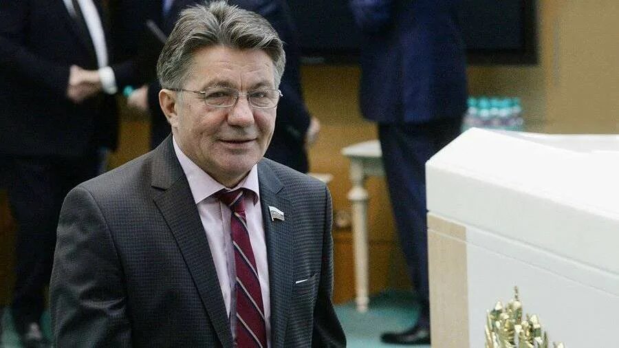 9 сенатор. дэн бишоп конгрессмен. Graham lindsey syria. 9 сенатор. делегация конгресса сша прибыла на тайвань.