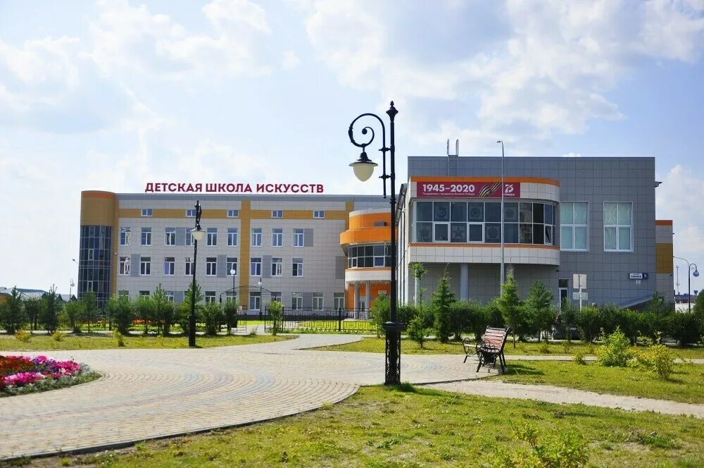 6 микрорайон нягань. Нягань ханты мансийский автономный округ югра. Экономическая зона нягань. Жители нягани о сенчевой. Отзывы г нягань.