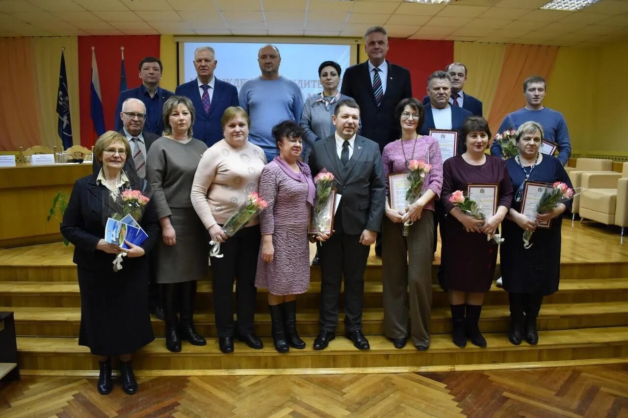 Пригородненская школа Щигры. Пригородненская школа Щигры директор. Совет муниципальных обраований Курск. Ассоциация совет муниципальных образований Курской области. Сайт управления образования курской области