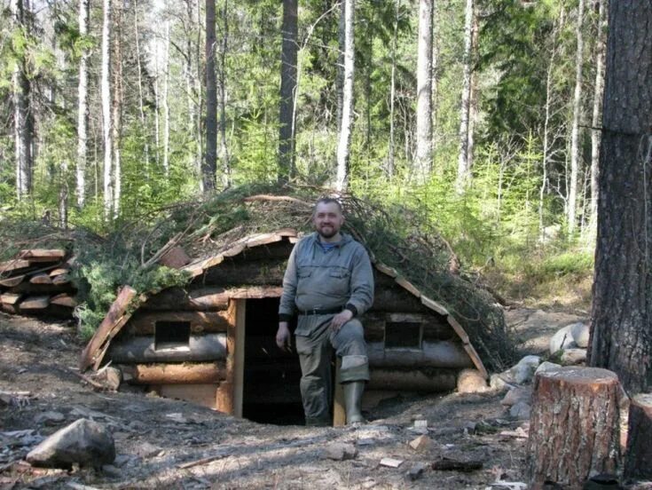 Читать полностью землянка и семь альф. Бушкрафт стоянка землянка. землянка для выживания. лесная охотничья землянка. постройка землянки.
