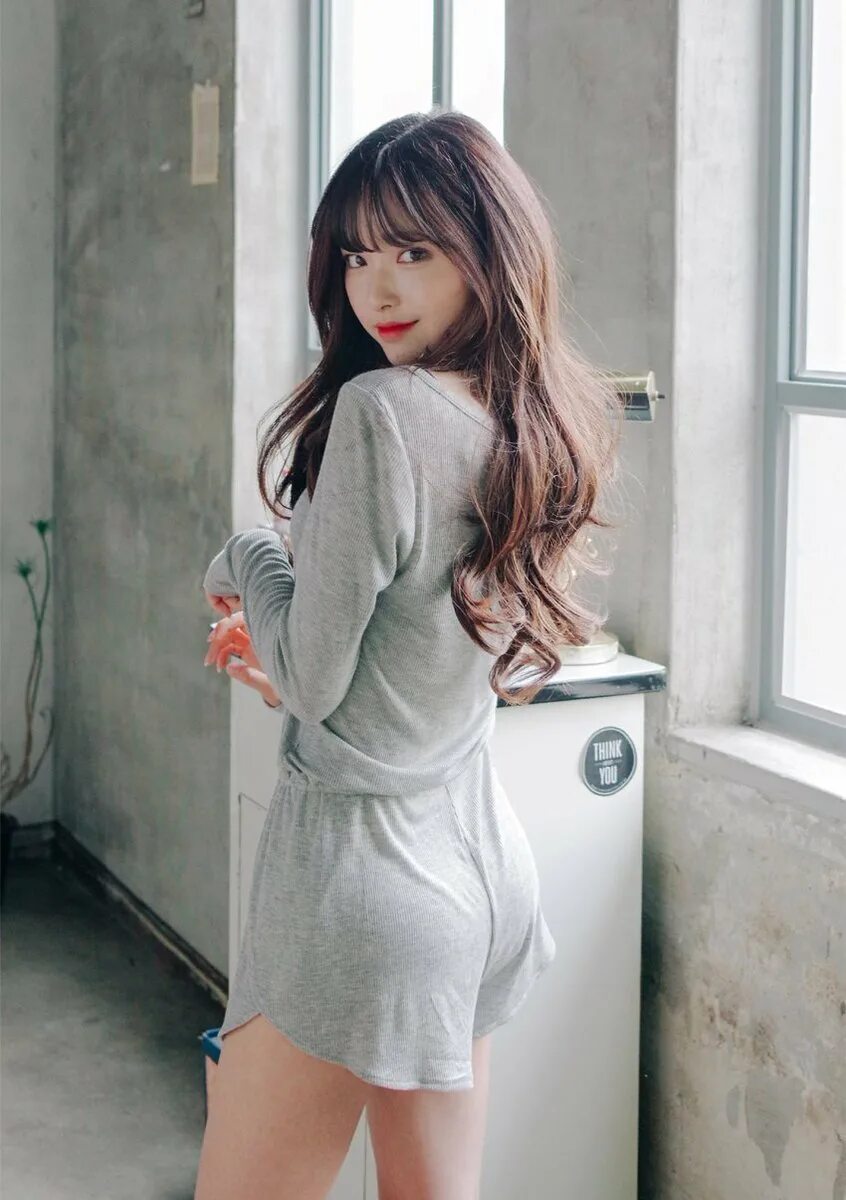 Кореан девушка. Kim na hee в полный рост. кореан герлз. корейка ким. kim na hee ulzzang в полный рост.