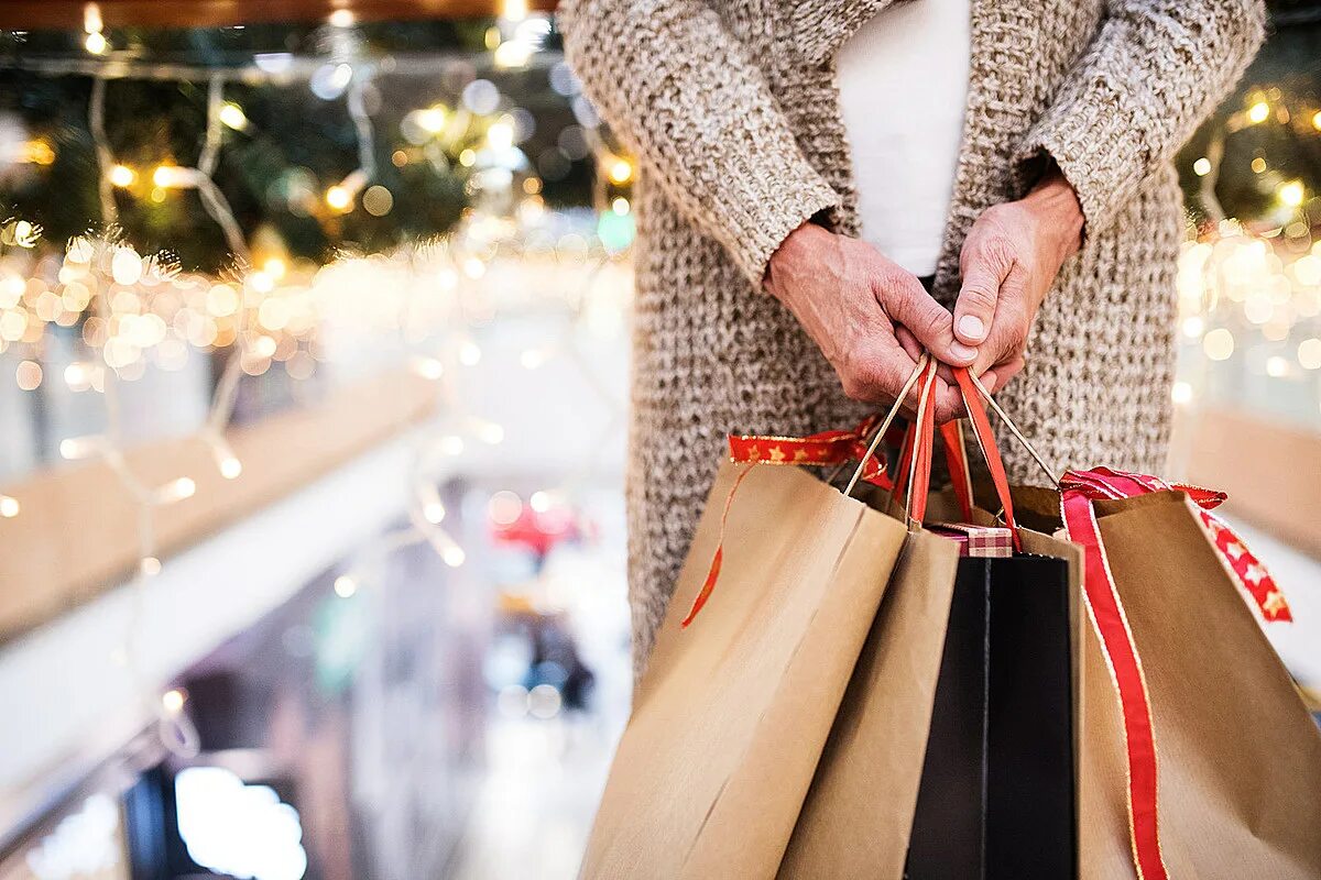 Shopping u. Зимний шоппинг. Новогодний шоппинг. Предновогодний шоппинг. Фотосессия новогодний шоппинг.