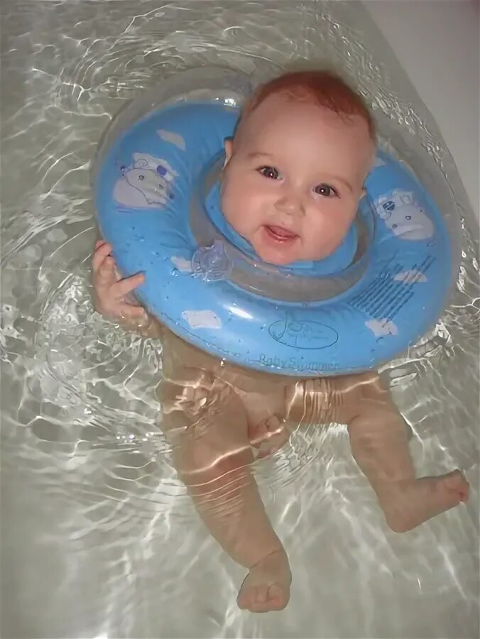 детки в 4 месяца. 5 месяцев ребенку. что должен уметь ребёнок в 3. 5 месяцев мальчику. 4 месяца девочке.