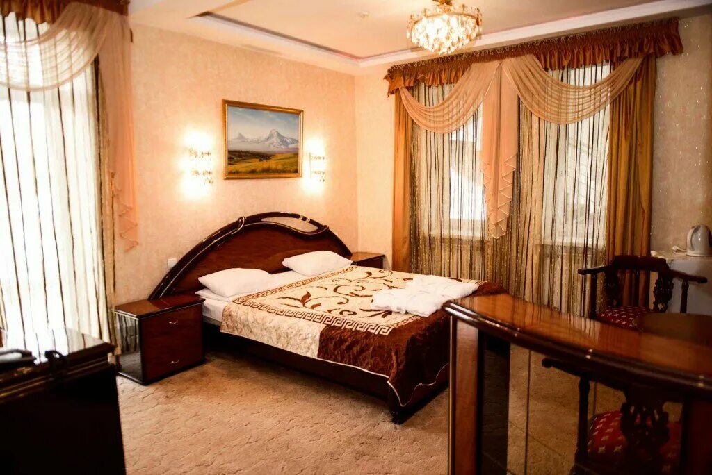 симферополь отели адреса. симферополь отели адреса. крым симферополь отели. гостиница серов симферополь. отель 5 снов симферополь.